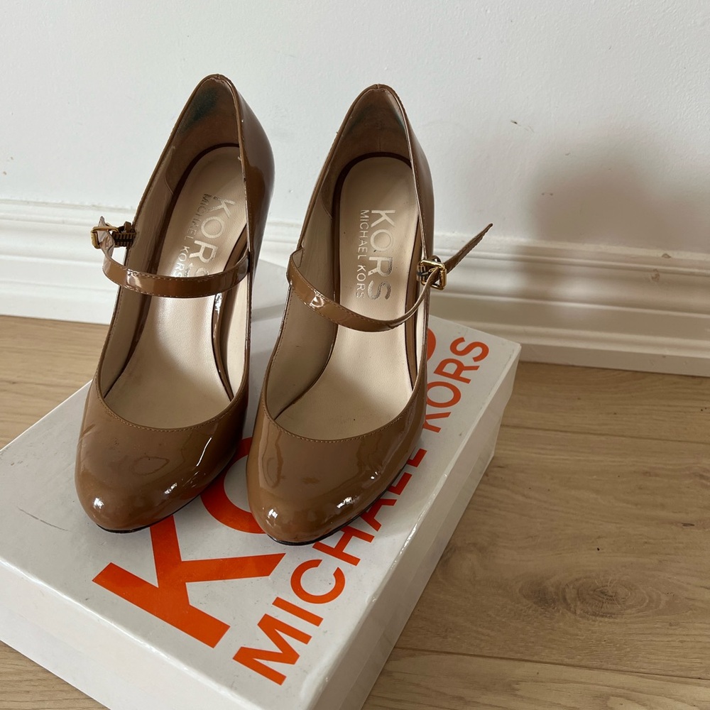 Michael Kors Brown Mary Jane Heels